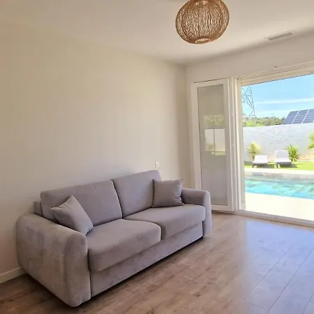 Maison A Louer * ناربون